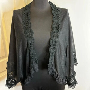 Urban Mango Lace Trim Bat Wing Black Womens M Shrug Crop Dressy Cardigan Sweater